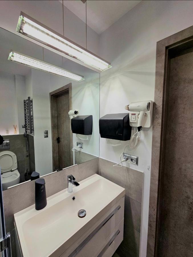Eddie'S Luxury Apartments Gliwice Eksteriør billede