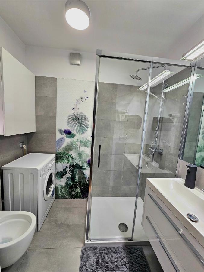 Eddie'S Luxury Apartments Gliwice Eksteriør billede