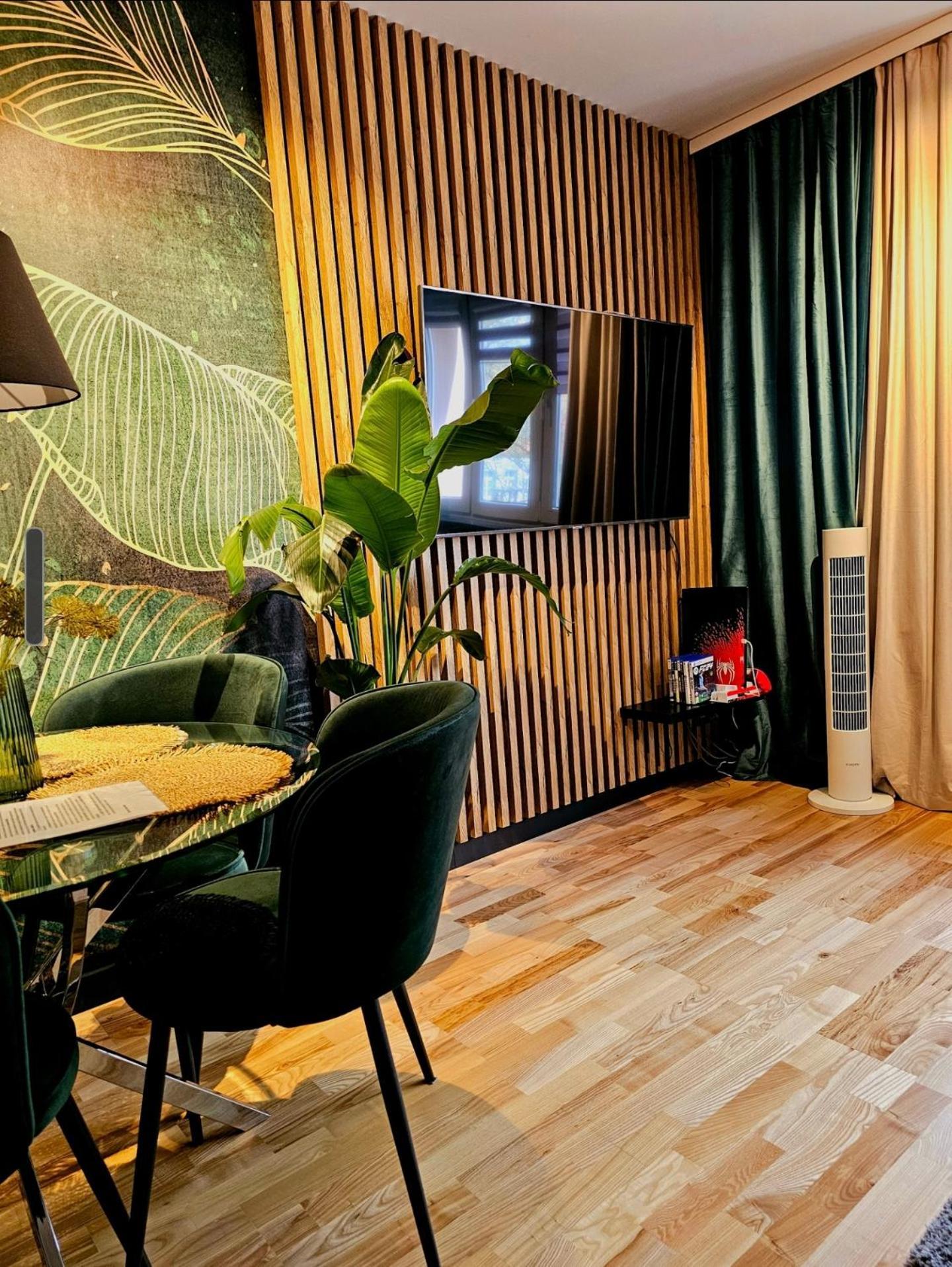 Eddie'S Luxury Apartments Gliwice Eksteriør billede